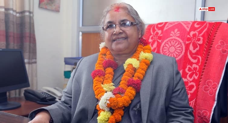 Nepal Gen-Z Protest Sushila Karki in race of interim pm of nepal after kp Sharma oli resignation praised pm modi नेपाल की सत्ता संभालने को तैयार सुशीला कार्की का भारत को लेकर क्या है रुख? PM मोदी को लेकर कह दी बड़ी बात