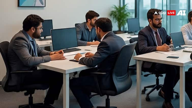 Maharashtra to increase daily working hours from 9 to 10 in private sector महाराष्ट्र: अब प्राइवेट सेक्टर में 10 घंटे की होगी शिफ्ट! सरकार ने कानून में संशोधन को दी मंजूरी